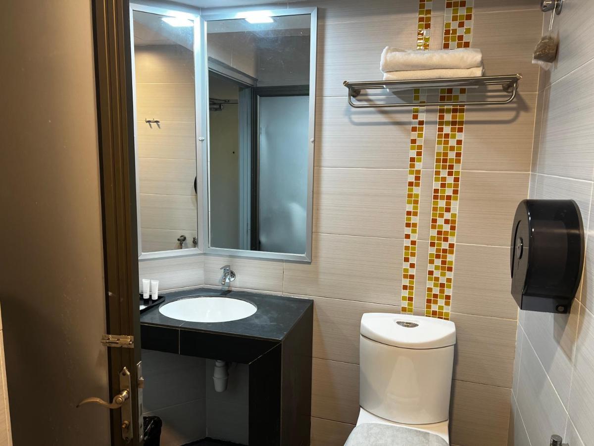 Signature Hotel Kuantan Dış mekan fotoğraf