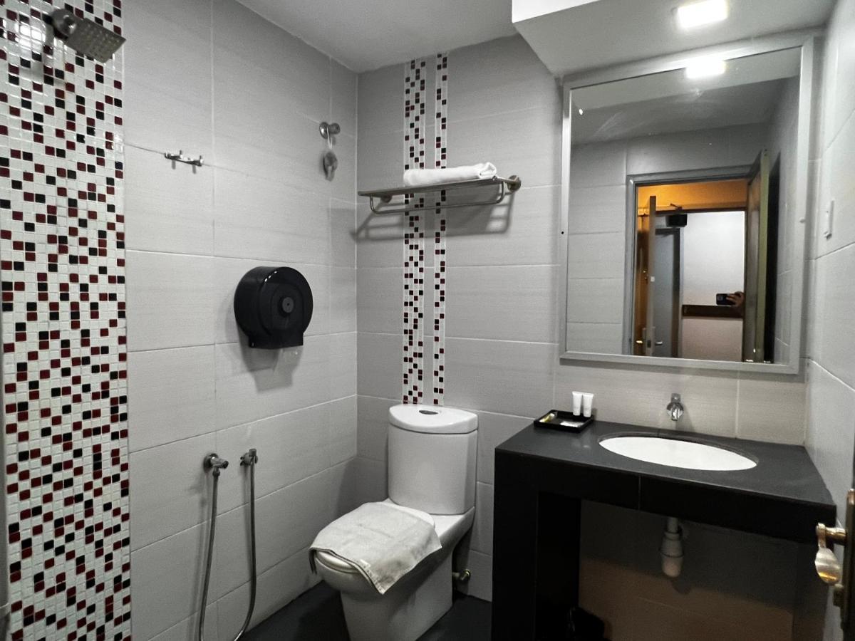 Signature Hotel Kuantan Dış mekan fotoğraf