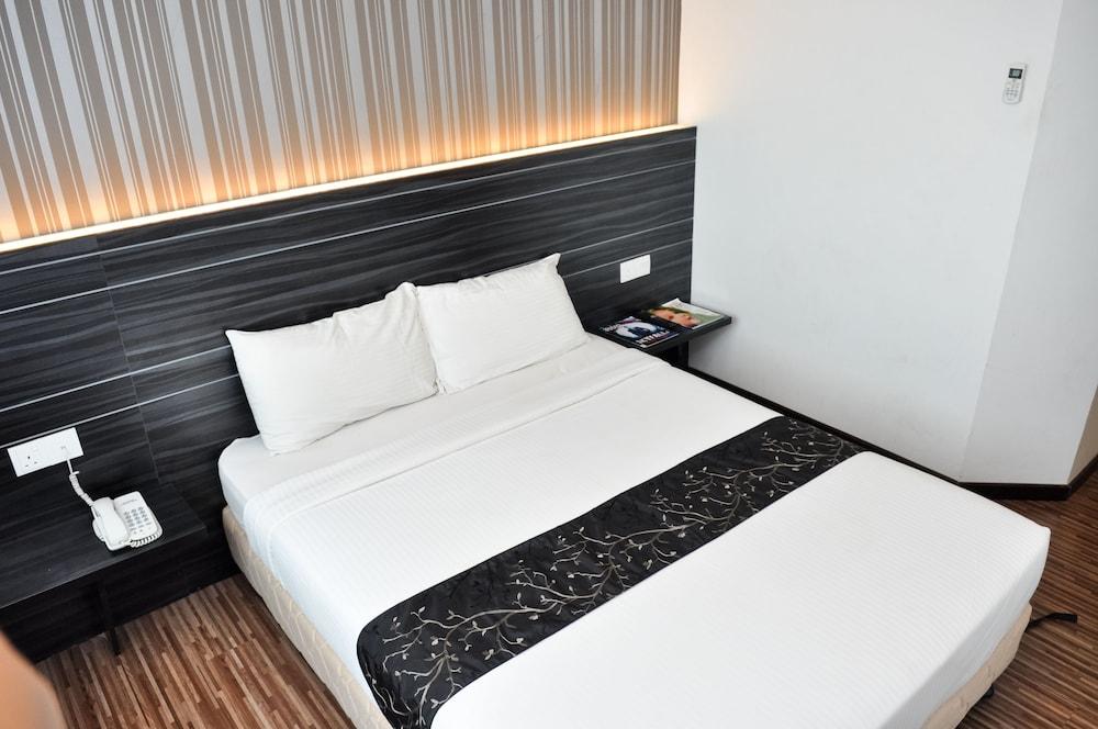 Signature Hotel Kuantan Dış mekan fotoğraf