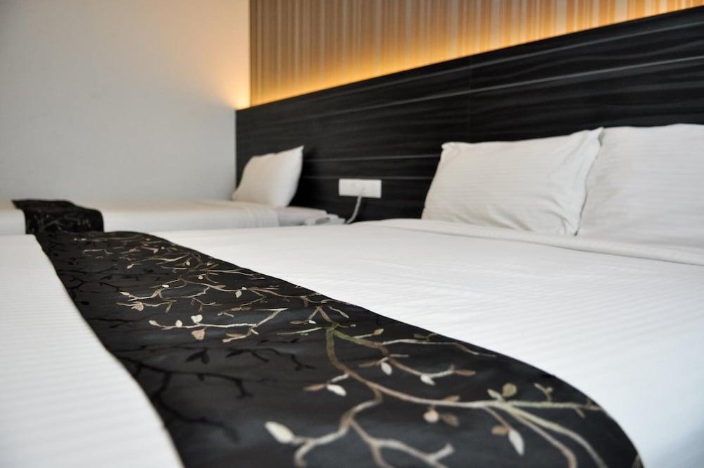 Signature Hotel Kuantan Dış mekan fotoğraf