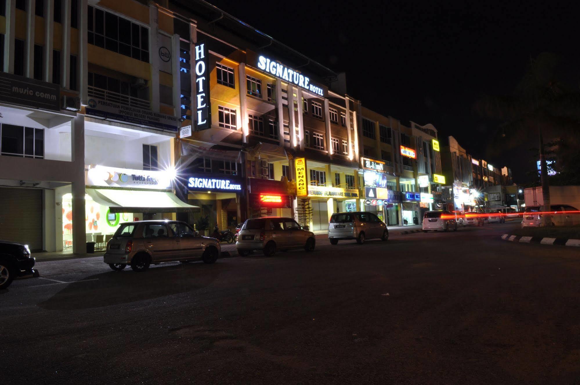 Signature Hotel Kuantan Dış mekan fotoğraf